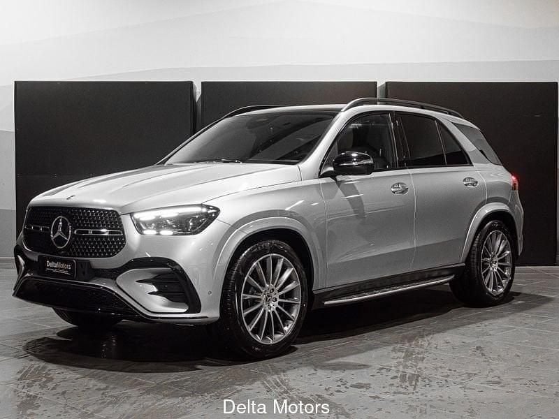 Argento Nuova 2025 Mercedes GLE300 AMG Line Premium SUV | 89.396 € (Buon prezzo) - Immagine 1/4