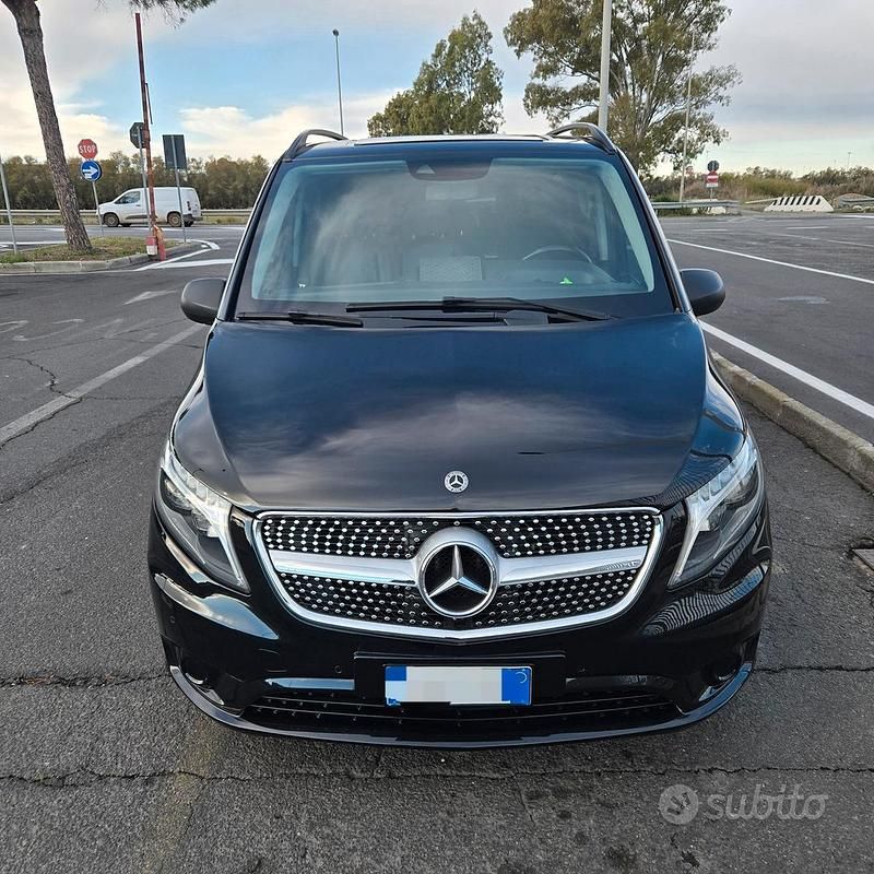 Nero Usata 2018 Mercedes Vito Furgone | 27.500 € - Immagine 1/4