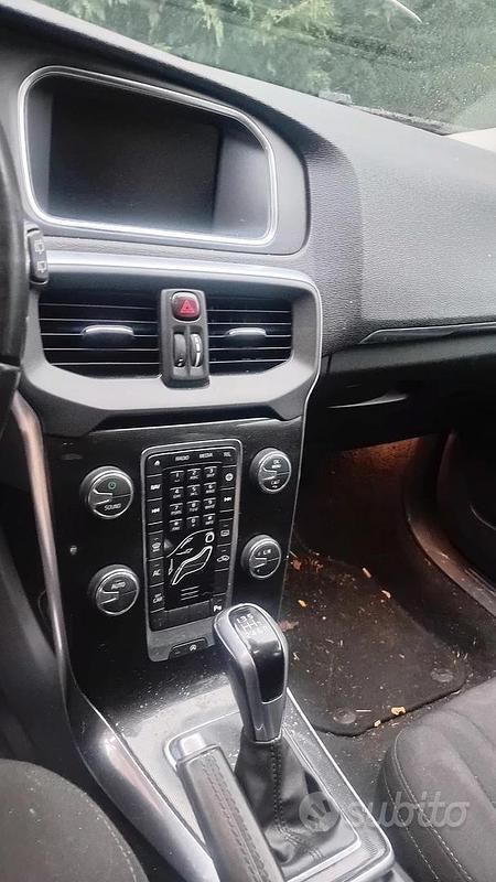 Usata Volvo V40 2018 Nero Berlina