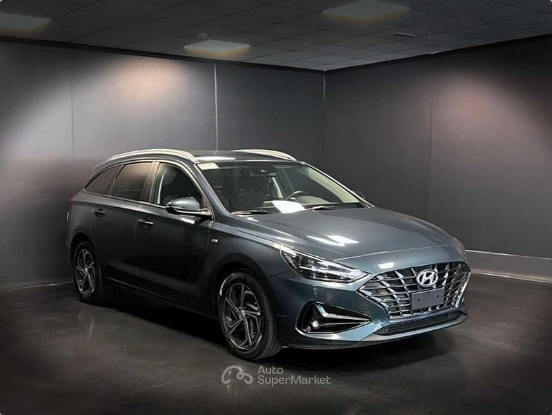 Usata Hyundai i30 Prime 120 CV (88 kW) 2022 Blu/azzurro Station wagon