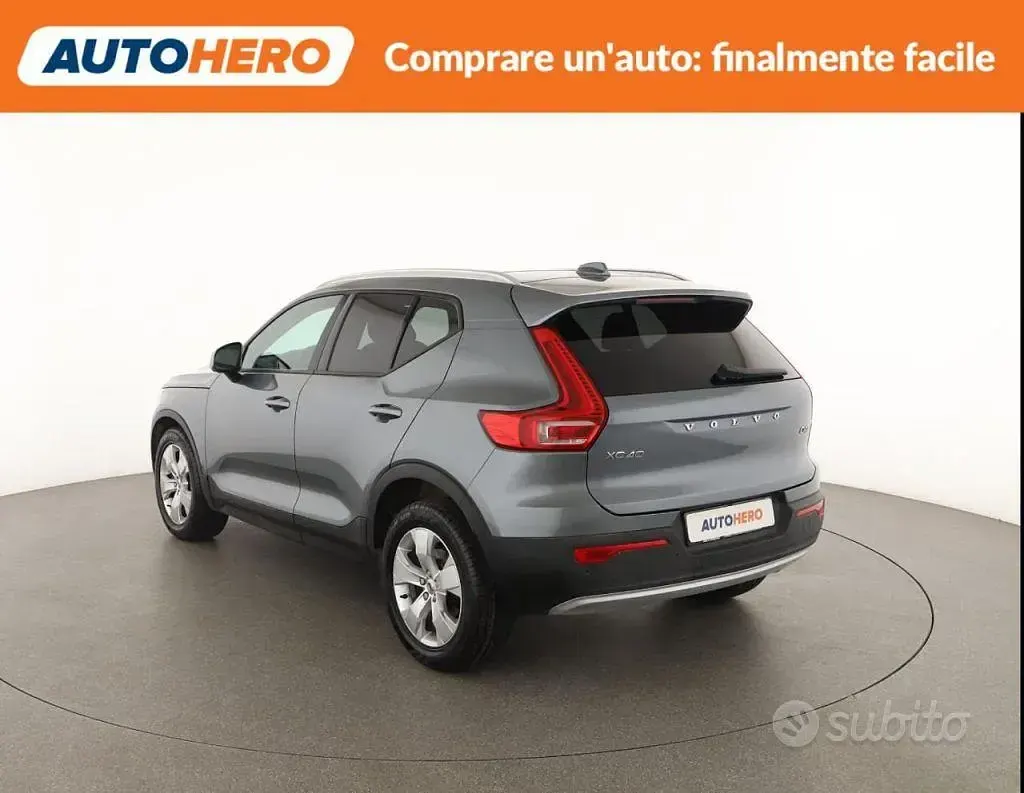 Usata Volvo XC40 190 CV (139 kW) 2019 Grigio SUV