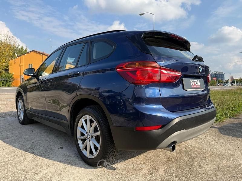 Usata BMW X1 150 CV (110 kW) 2018 Blu SUV