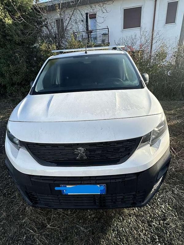 Usata Peugeot Partner 102 CV (75 kW) 2020 Bianco Monovolume