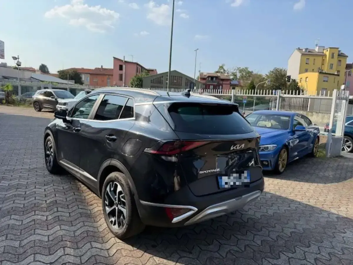 Usata Kia Sportage Style 136 CV (100 kW) 2022 Nero SUV