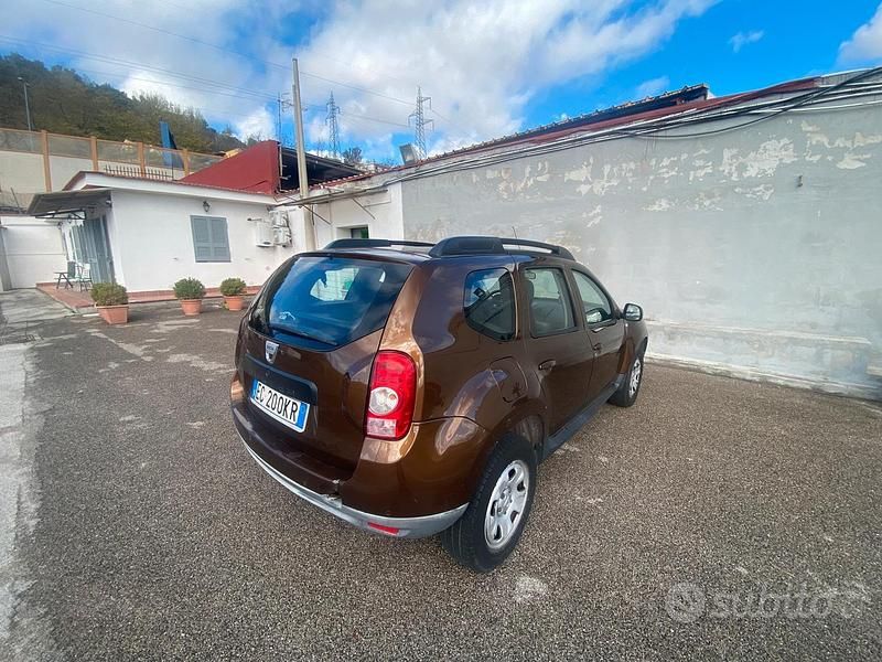 Occasion Dacia Duster 110 ch (80 kW) 2010 Marron Berline