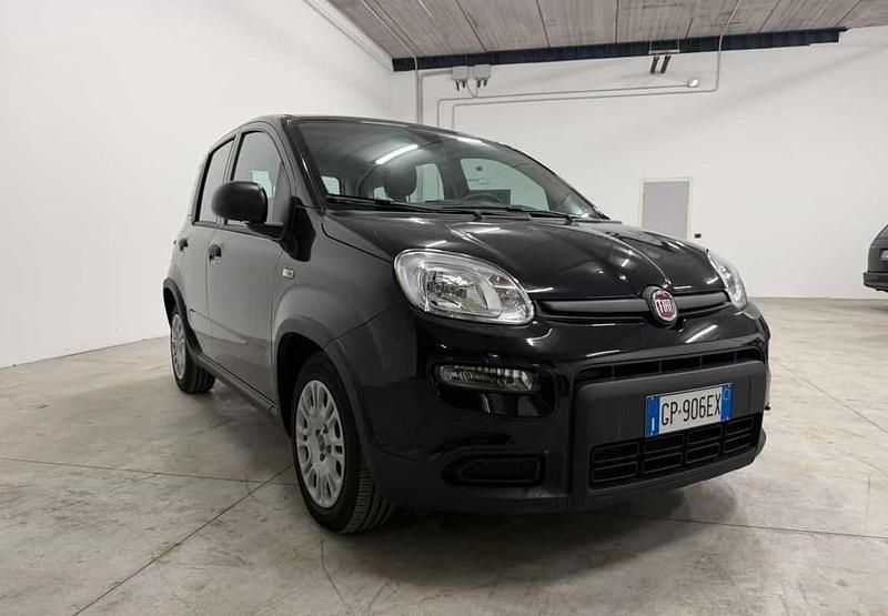 Usata Fiat Panda S 71 CV (52 kW) 2023 Nero Utilitaria