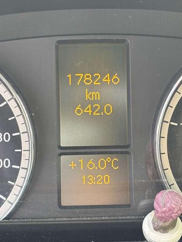 Usata Mercedes Viano 163 CV (119 kW) 2012 Argento Monovolume