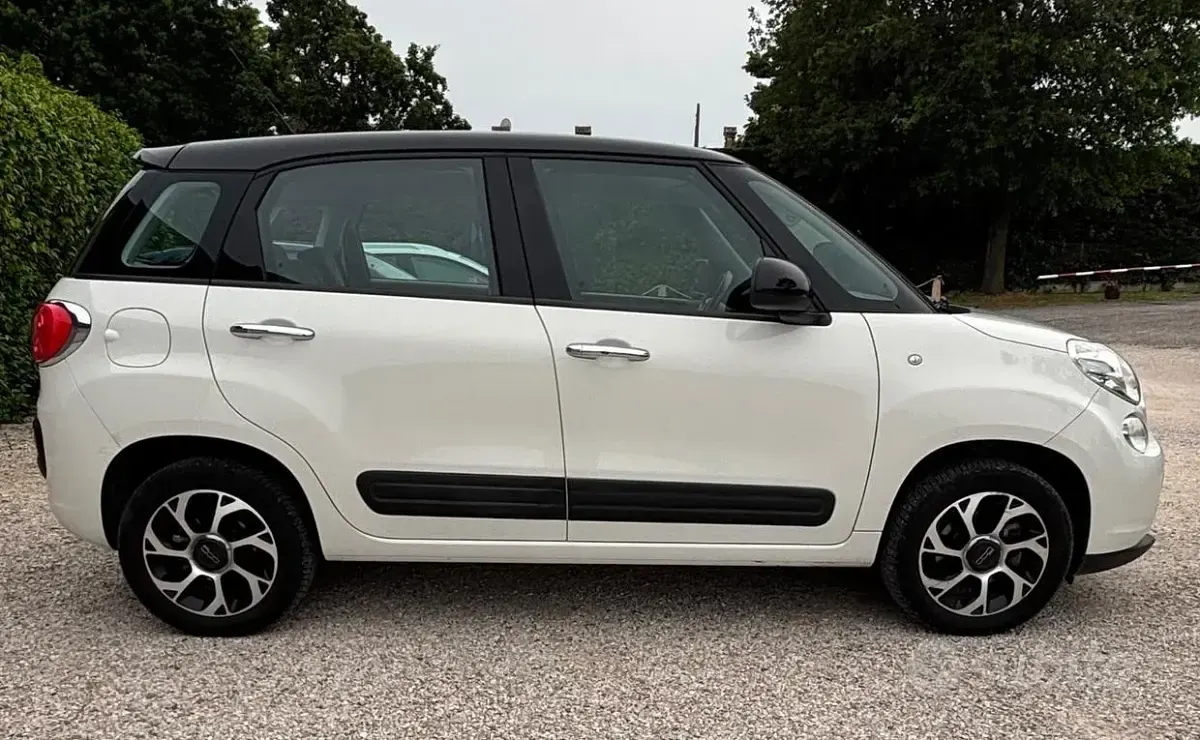 Usata Fiat 500L Lounge 80 CV (58 kW) 2017 Other Monovolume