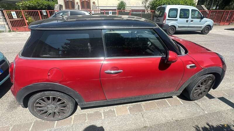 Usata 2016 Mini Cooper D Hype Due volumi | 10.500 € (Super prezzo) - Immagine 1/4