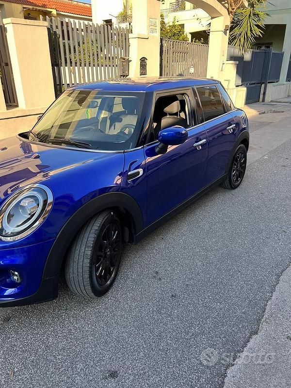 Occasion Mini ONE 102 ch (75 kW) 2021 Bleue Citadine