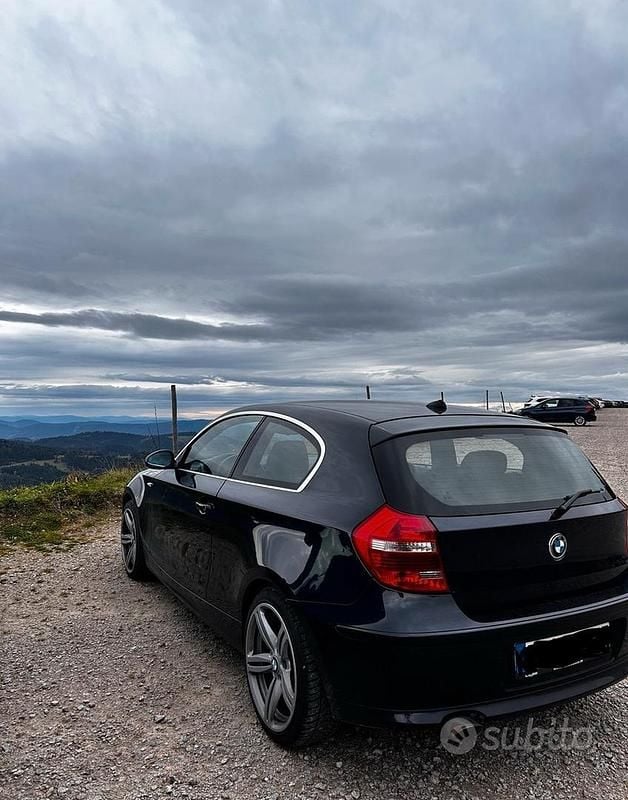 Usata BMW 123 204 CV (150 kW) 2008 Blu Utilitaria