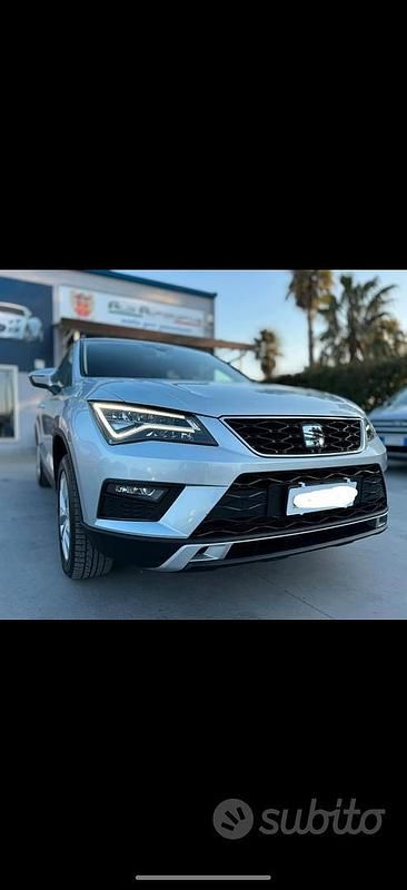 Usata Seat Ateca 115 CV (84 kW) 2020 Grigio SUV