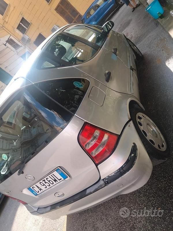 Usata Mercedes A200 Classic 82 CV (60 kW) 2002 Grigio Berlina