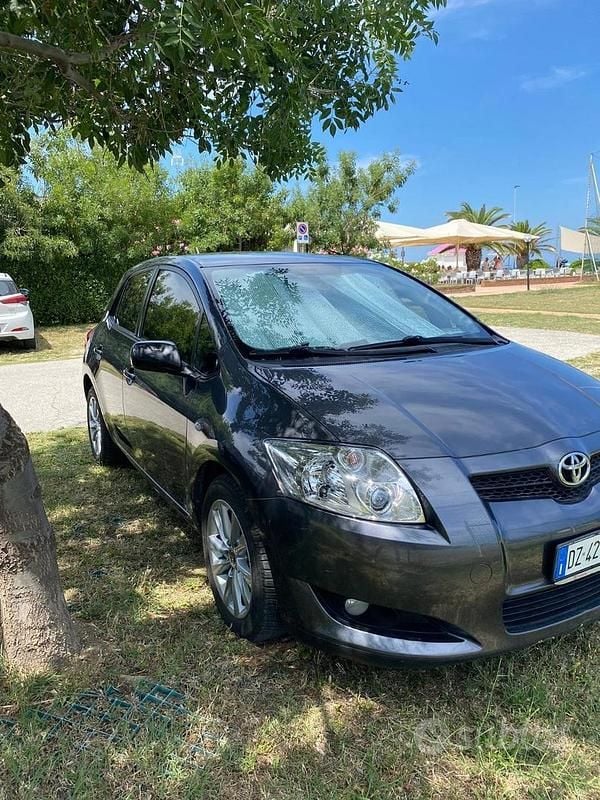 Usata Toyota Auris 90 CV (66 kW) 2009 Utilitaria