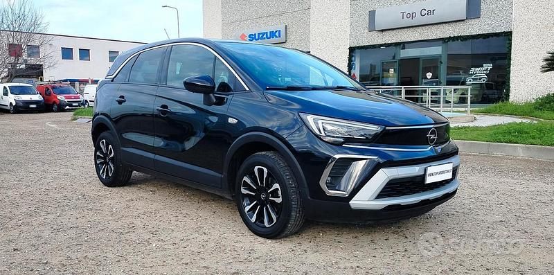 Usata Opel Crossland X Elegance 110 CV (80 kW) 2023 Nero SUV
