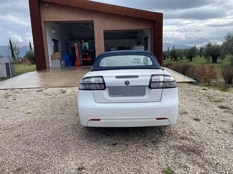 Usata Saab 9-3 Cabriolet Vector 150 CV (110 kW) 2008 Bianco Cabrio