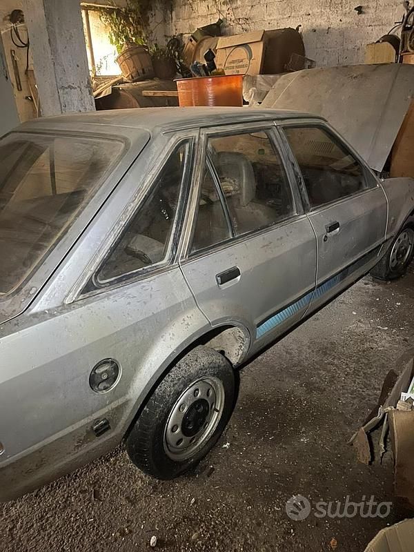 Usata Ford Escort 1980 Grigio Berlina