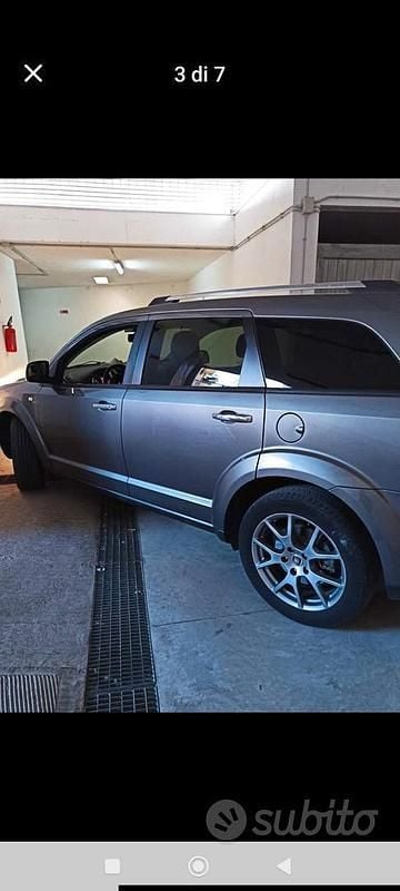 Usata Fiat Freemont 170 CV (125 kW) 2012 Grigio SUV