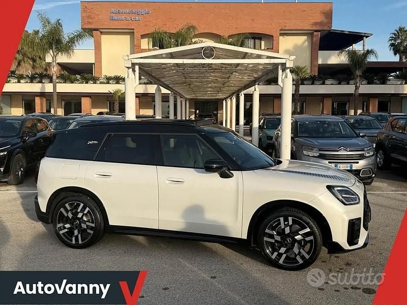 Usata Mini John Cooper Works Countryman 149 CV (109 kW) 2025 Bianco SUV