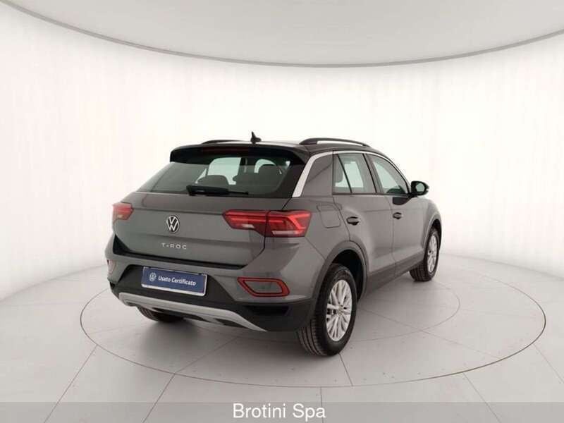 Usata VW T-Roc Style 150 CV (110 kW) 2023 Grigio SUV