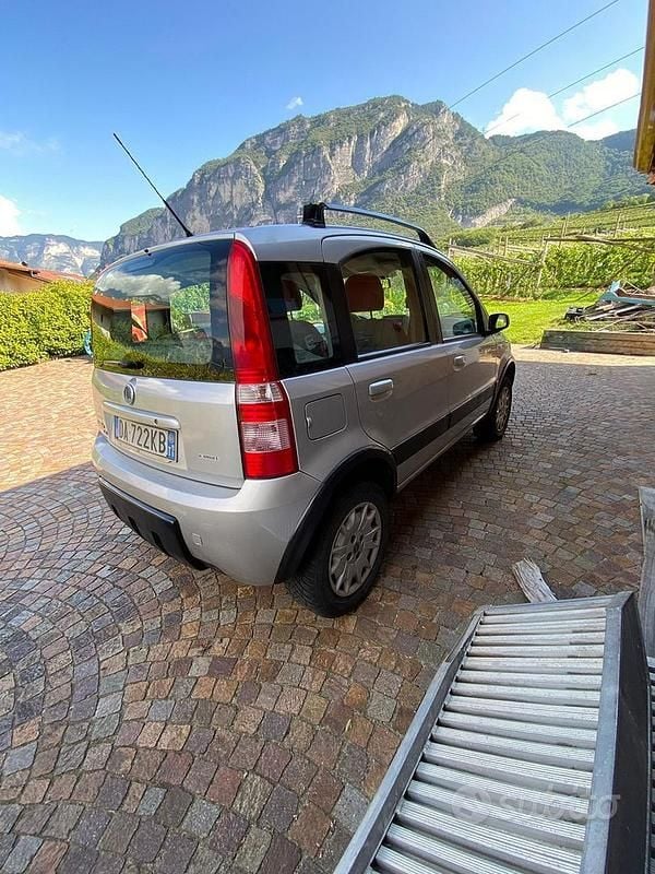 Usata Fiat Panda 2006 Grigio Utilitaria