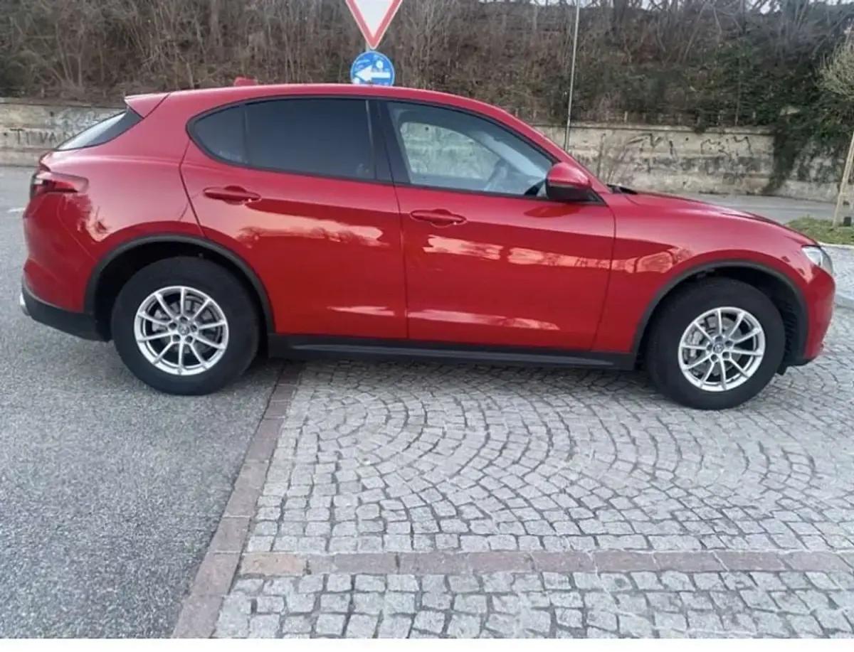 Usata Alfa Romeo Stelvio Business 179 CV (131 kW) 2018 Other SUV