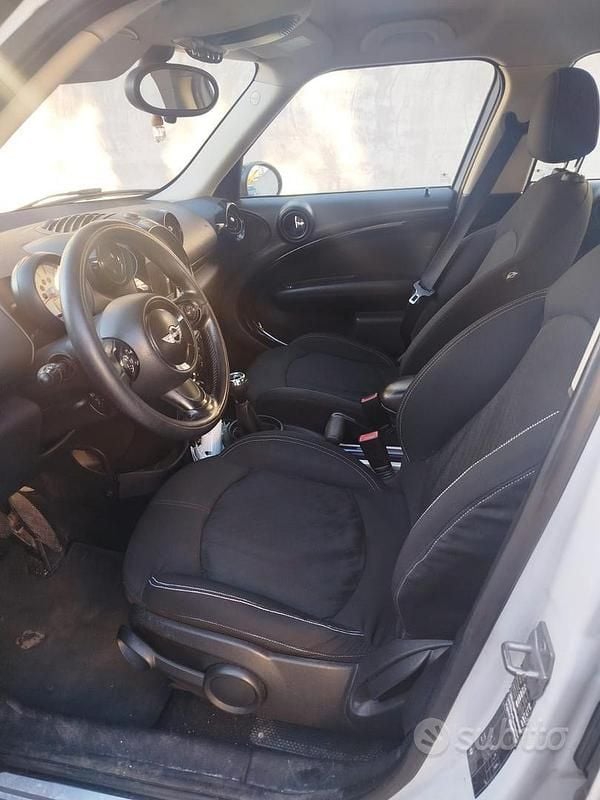 Usata Mini Countryman 111 CV (81 kW) 2013 Bianco SUV