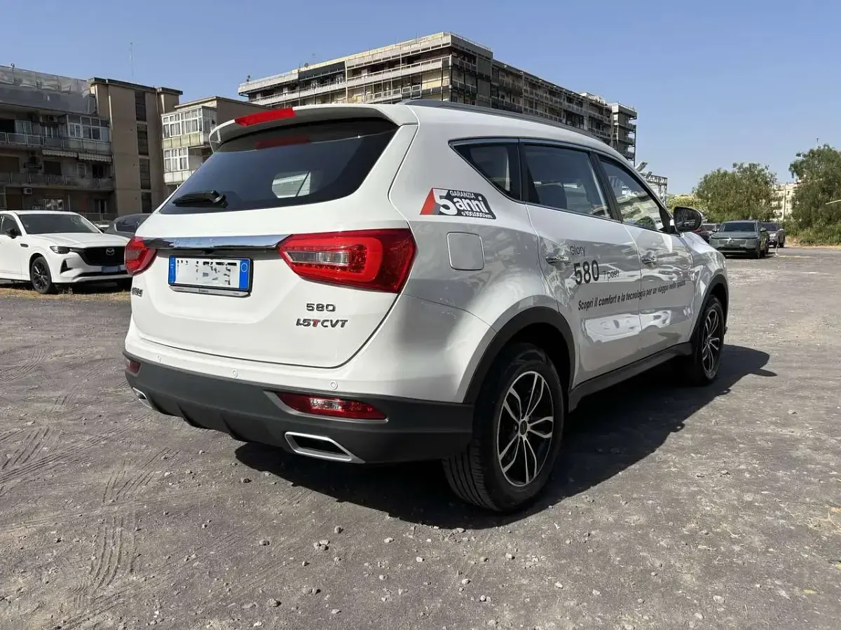 Usata DFSK Glory 580 145 CV (106 kW) 2025 Bianco SUV