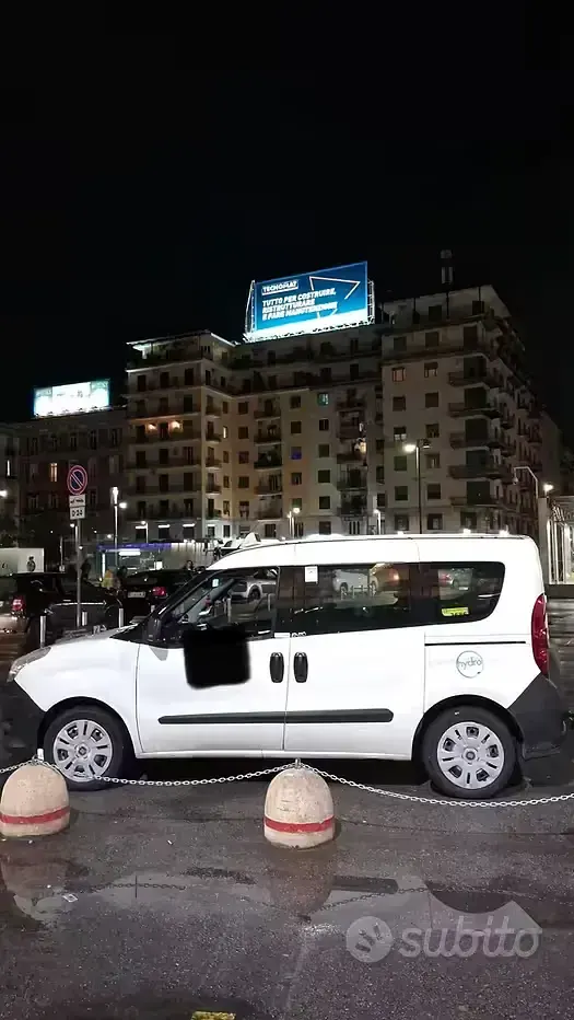 Usata Fiat Doblò 120 CV (88 kW) 2012 Bianco Monovolume