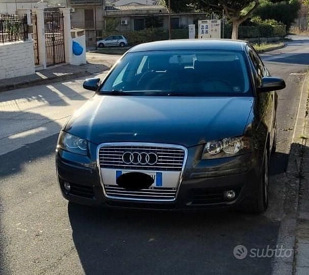 Usata Audi A3 140 CV (102 kW) 2005 Grigio Utilitaria