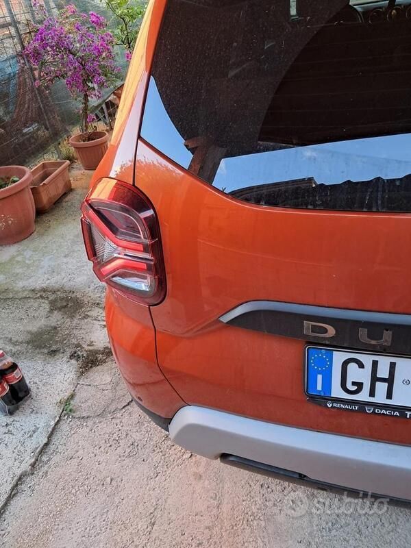 Usata Dacia Duster 90 CV (66 kW) 2021 SUV