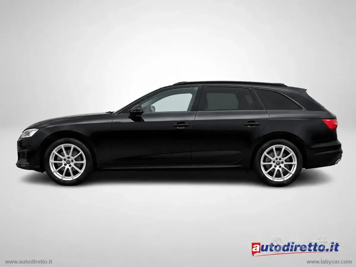 Usata Audi A4 150 CV (110 kW) 2022 Nero Berlina