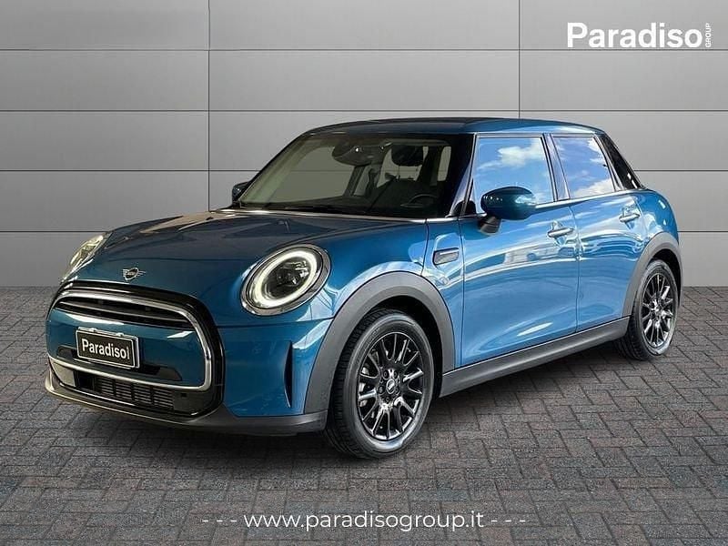 Usata Mini Cooper Classic 75 CV (55 kW) 2022 Blu Utilitaria