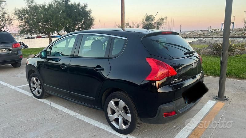 Usata Peugeot 3008 2013 Nero SUV