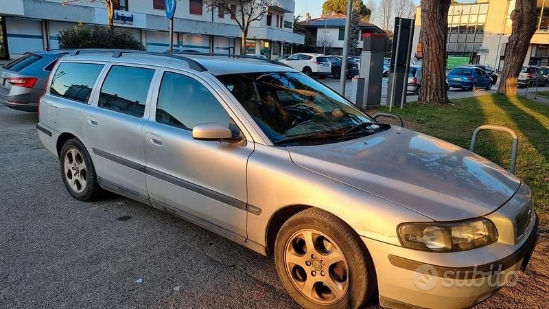 Usata Volvo V70 2004 Station wagon