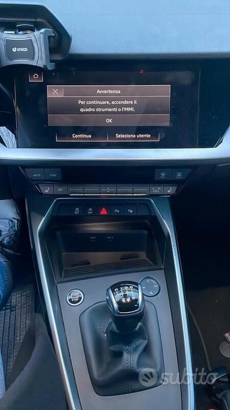 Usata Audi A3 Comfort 116 CV (85 kW) 2021 Blu Berlina