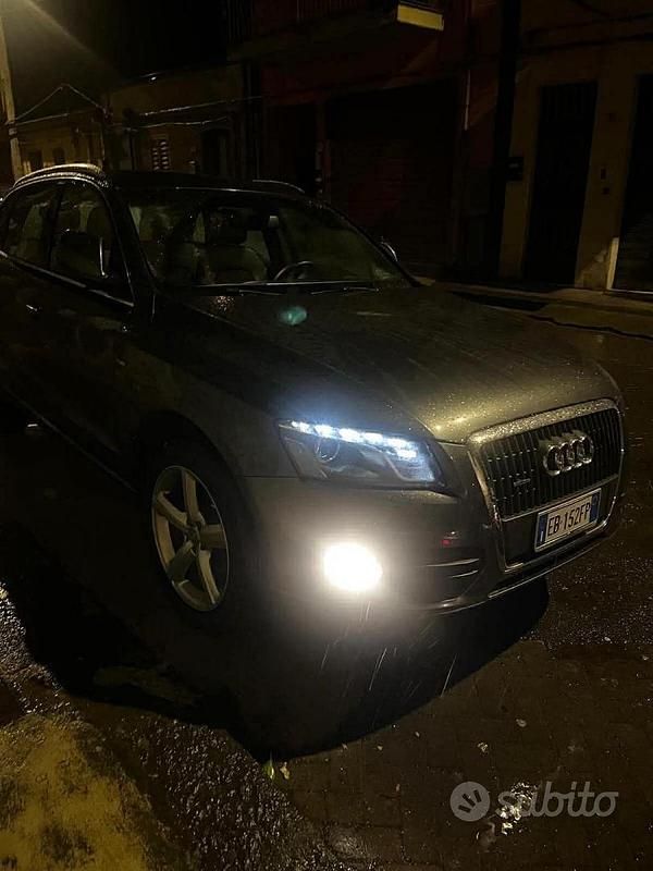 Usata Audi Q5 S-Line 177 CV (130 kW) 2011 Grigio SUV