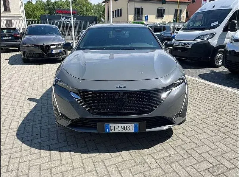 Gebraucht Peugeot 308 GT 131 PS (96 kW) 2024 Grau Kleinwagen