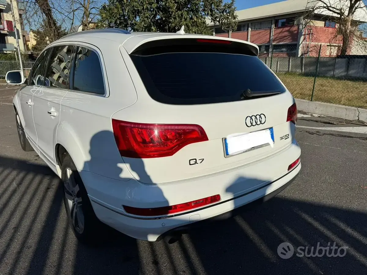 Usata Audi Q7 240 CV (176 kW) 2009 Bianco SUV