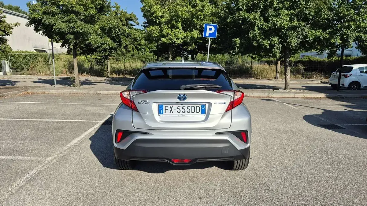 Usata Toyota C-HR Trend 98 CV (72 kW) 2019 SUV