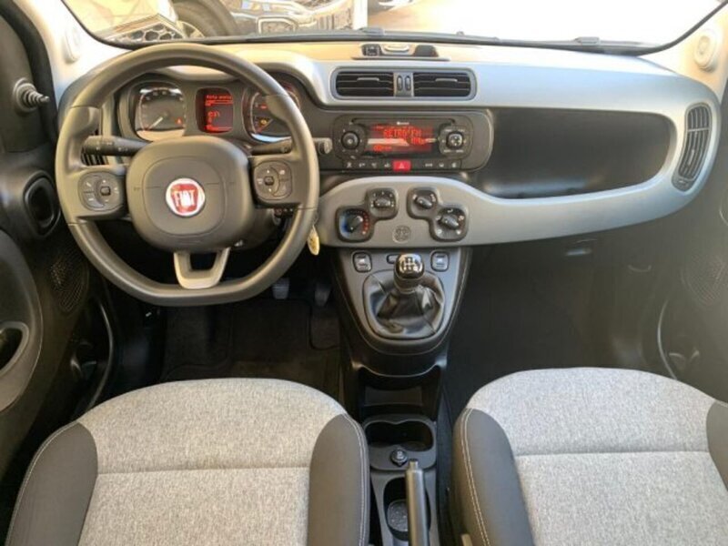 Usato 2020 Fiat Panda 1.2 Benzin 69 CV (9.990 €)