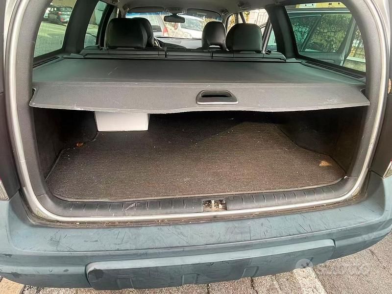 Usata Volvo XC70 2003 Grigio Station wagon