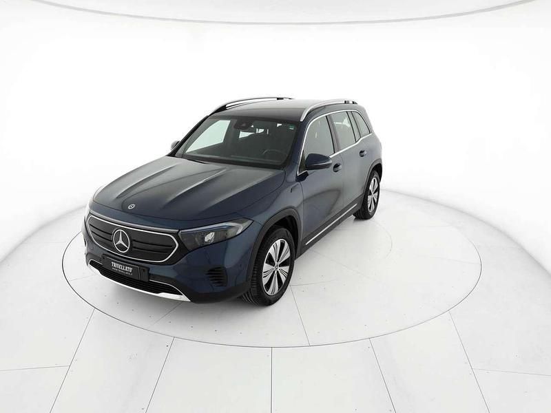 Usata Mercedes EQB300 167 kW (228 CV) 2022 Blu/azzurro SUV