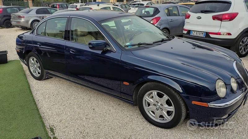 Usata Jaguar S-Type S 237 CV (174 kW) 2001 Blu Berlina
