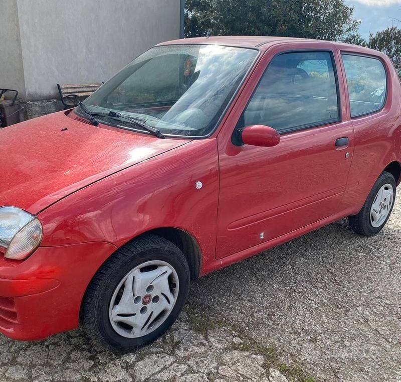 Usata Fiat Seicento 54 CV (39 kW) 2006 Rosso Utilitaria