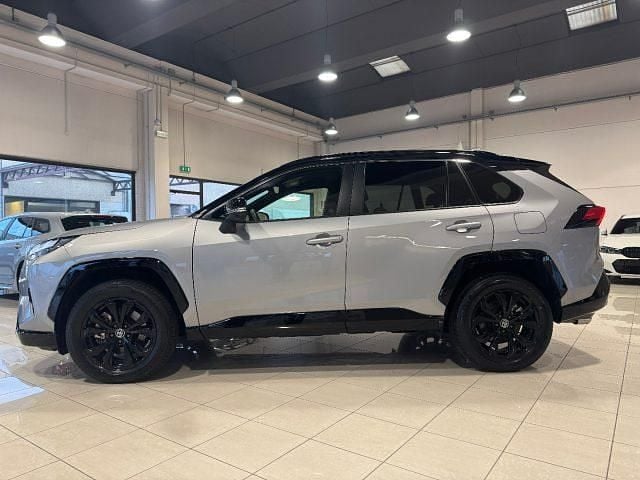 Usata Toyota RAV4 Hybrid Style 222 CV (163 kW) 2025 Argento SUV