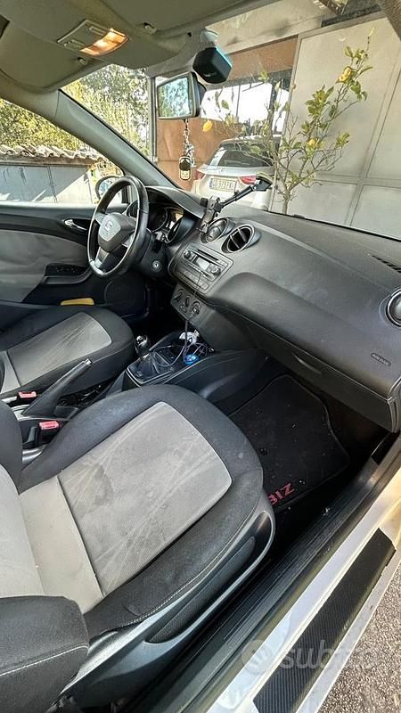 Usata Seat Ibiza 81 CV (59 kW) 2014 Bianco Berlina