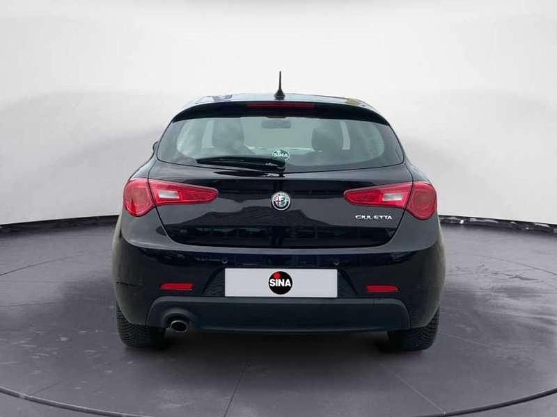 Usata Alfa Romeo Giulietta Tech Edition 120 CV (88 kW) 2019 Nero Utilitaria