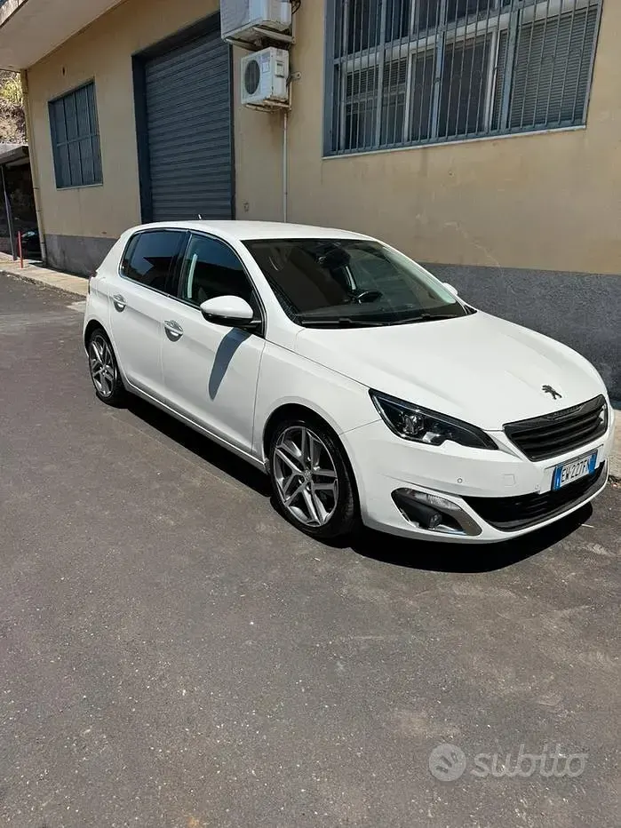Usata Peugeot 308 Allure 116 CV (85 kW) 2014 Bianco Berlina