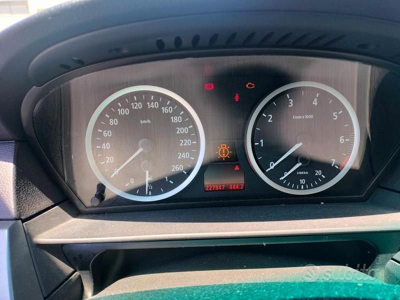 Usata BMW 525 193 CV (141 kW) 2004 Station wagon